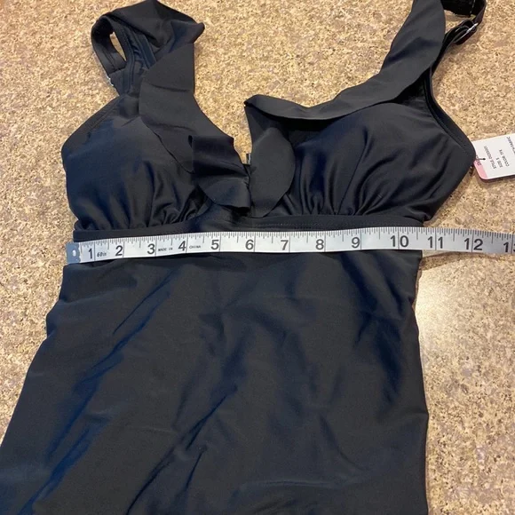 NWT DKNY Black 2 Piece Tankini Removable Soft Cups Small Full Coverage Bottom - Picture 10 of 15